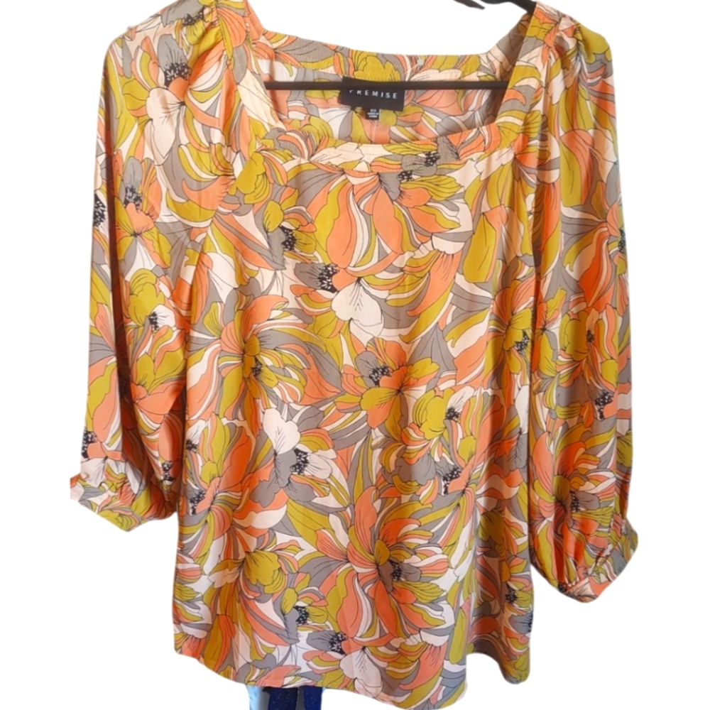 Premise Women's Floral Top - Orange and Green
